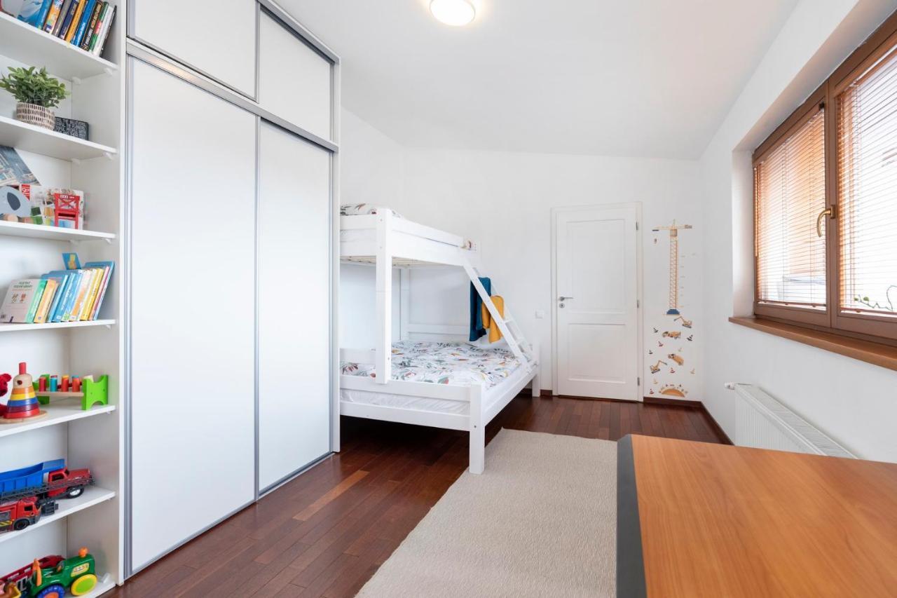 Beautiful And Romantic Penthouse With Two Terraces Bratislava Luaran gambar