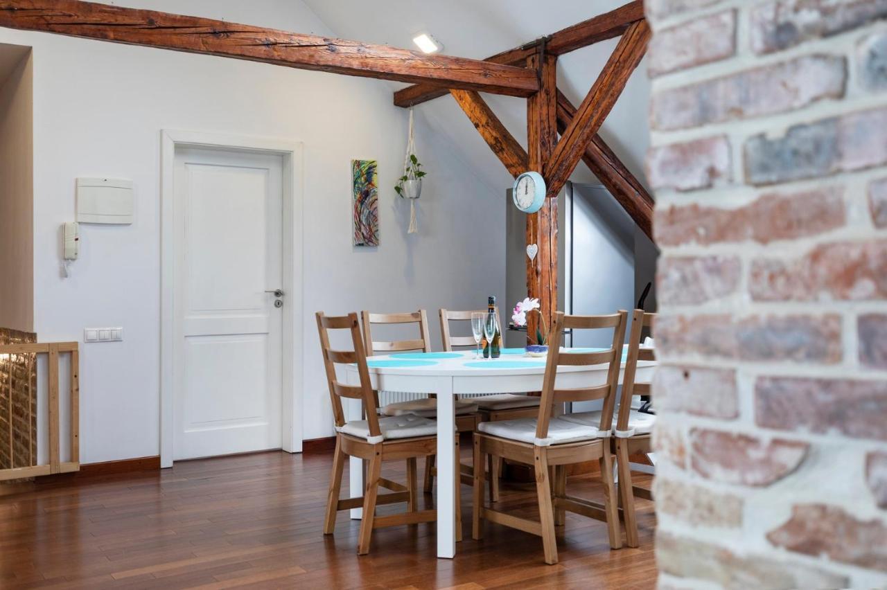 Beautiful And Romantic Penthouse With Two Terraces Bratislava Luaran gambar