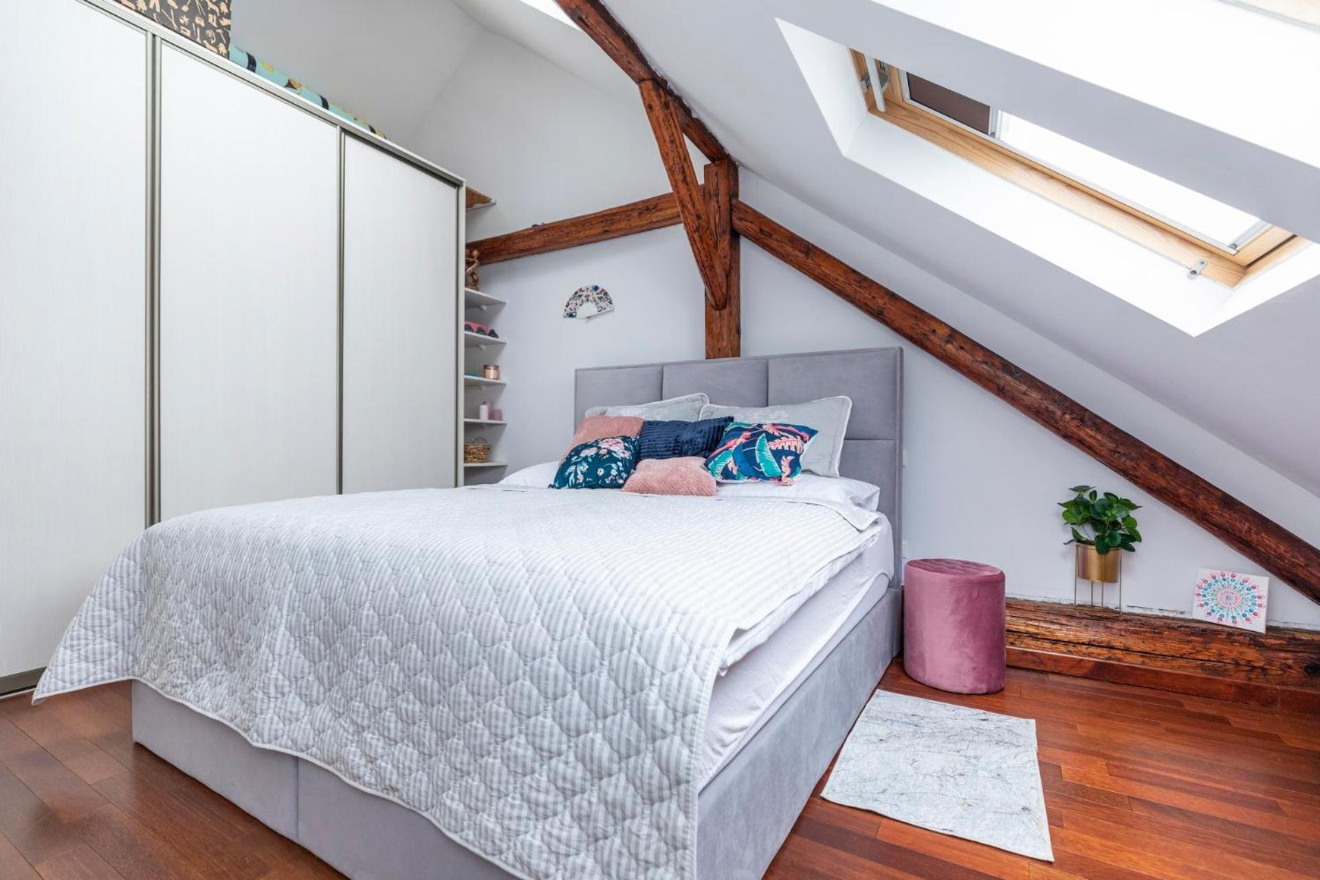 Beautiful And Romantic Penthouse With Two Terraces Bratislava Luaran gambar