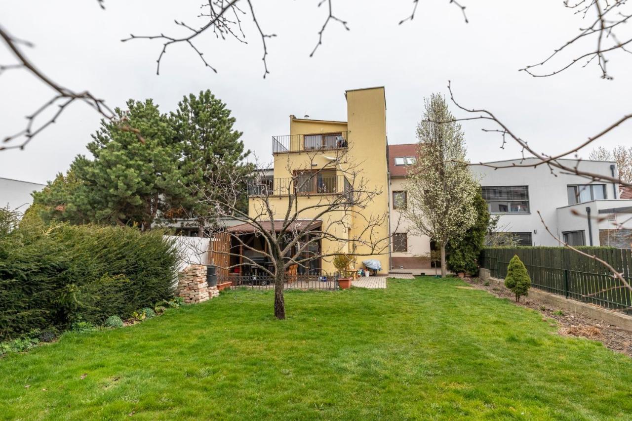 Beautiful And Romantic Penthouse With Two Terraces Bratislava Luaran gambar